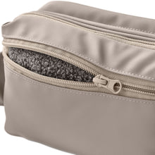 Crossbody Bag Seoul Incl. Blanket